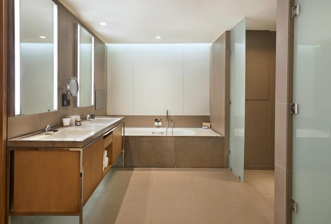 Andaz Delhi, By Hyatt 5* New Delhi