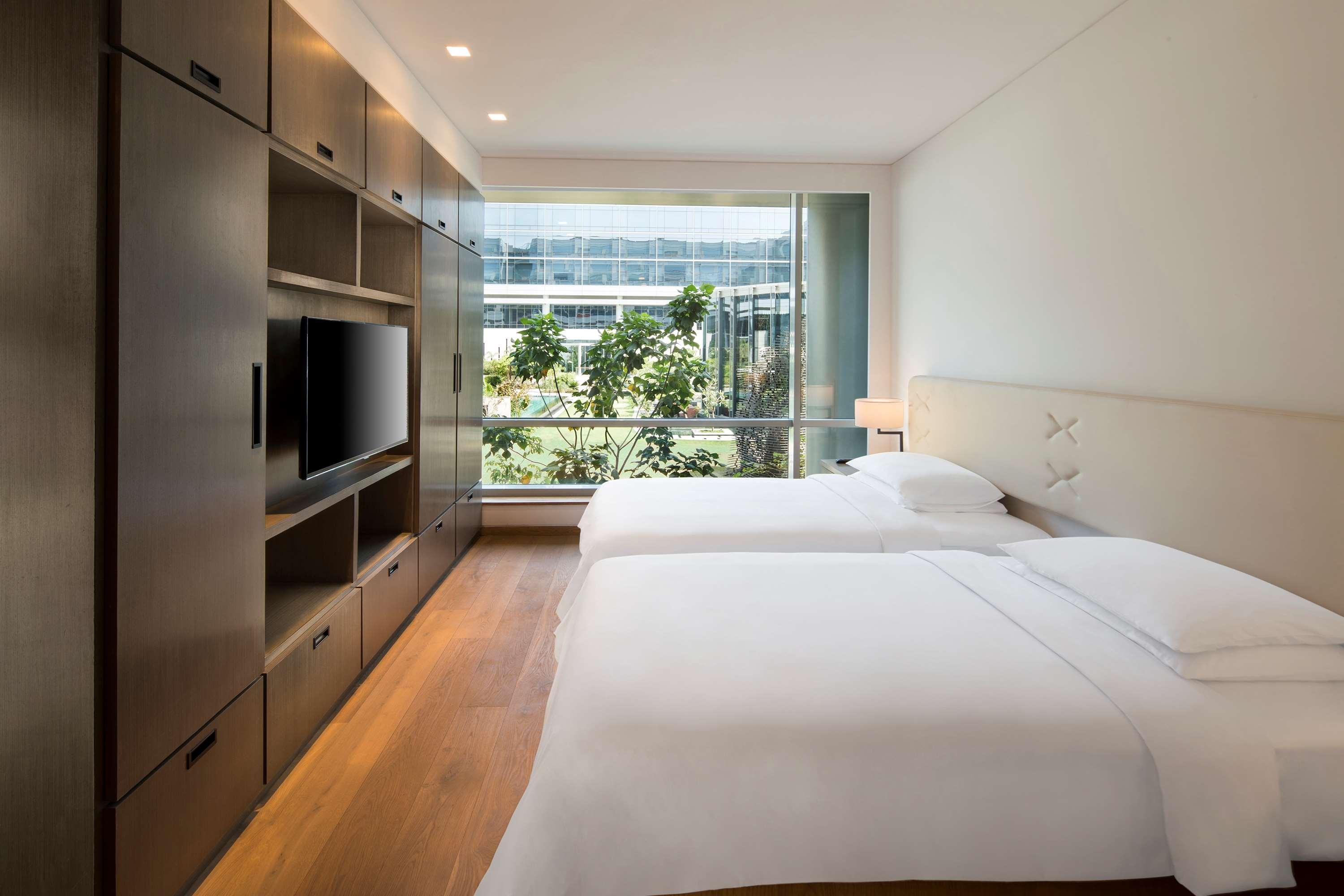 Hotel Andaz Delhi, By Hyatt 5*
