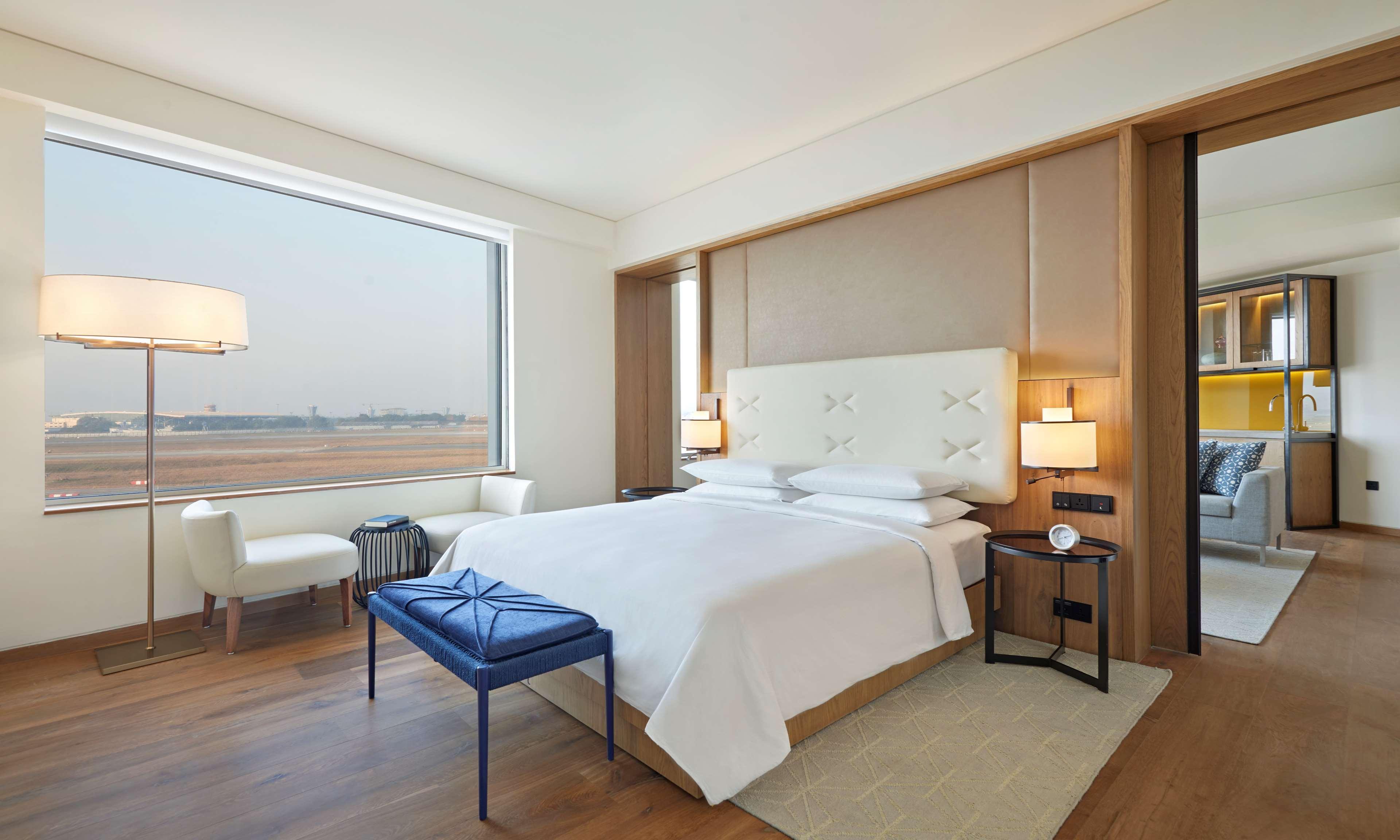 Andaz Delhi, By Hyatt Hotel 5*
