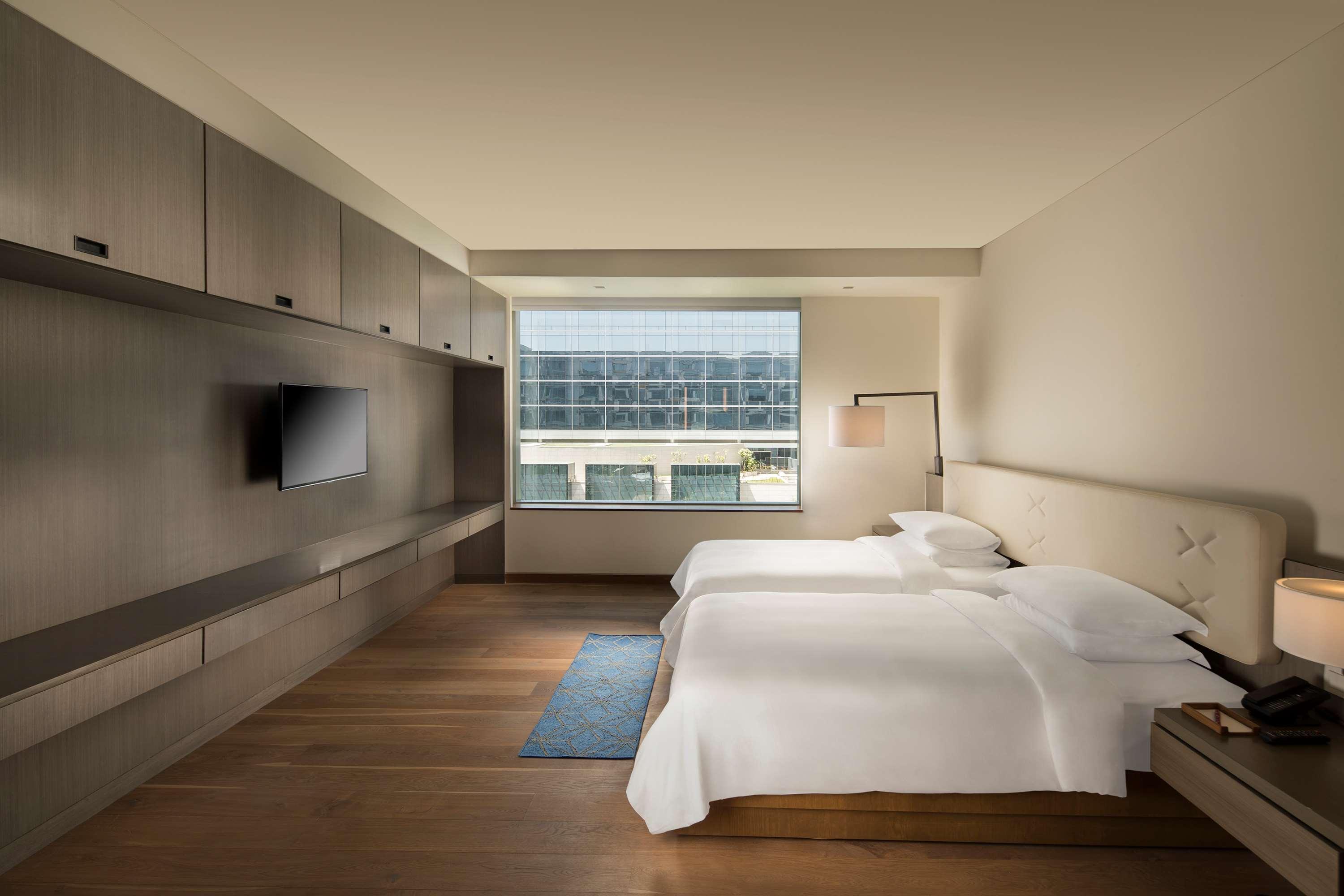 Hotel Andaz Delhi, By Hyatt