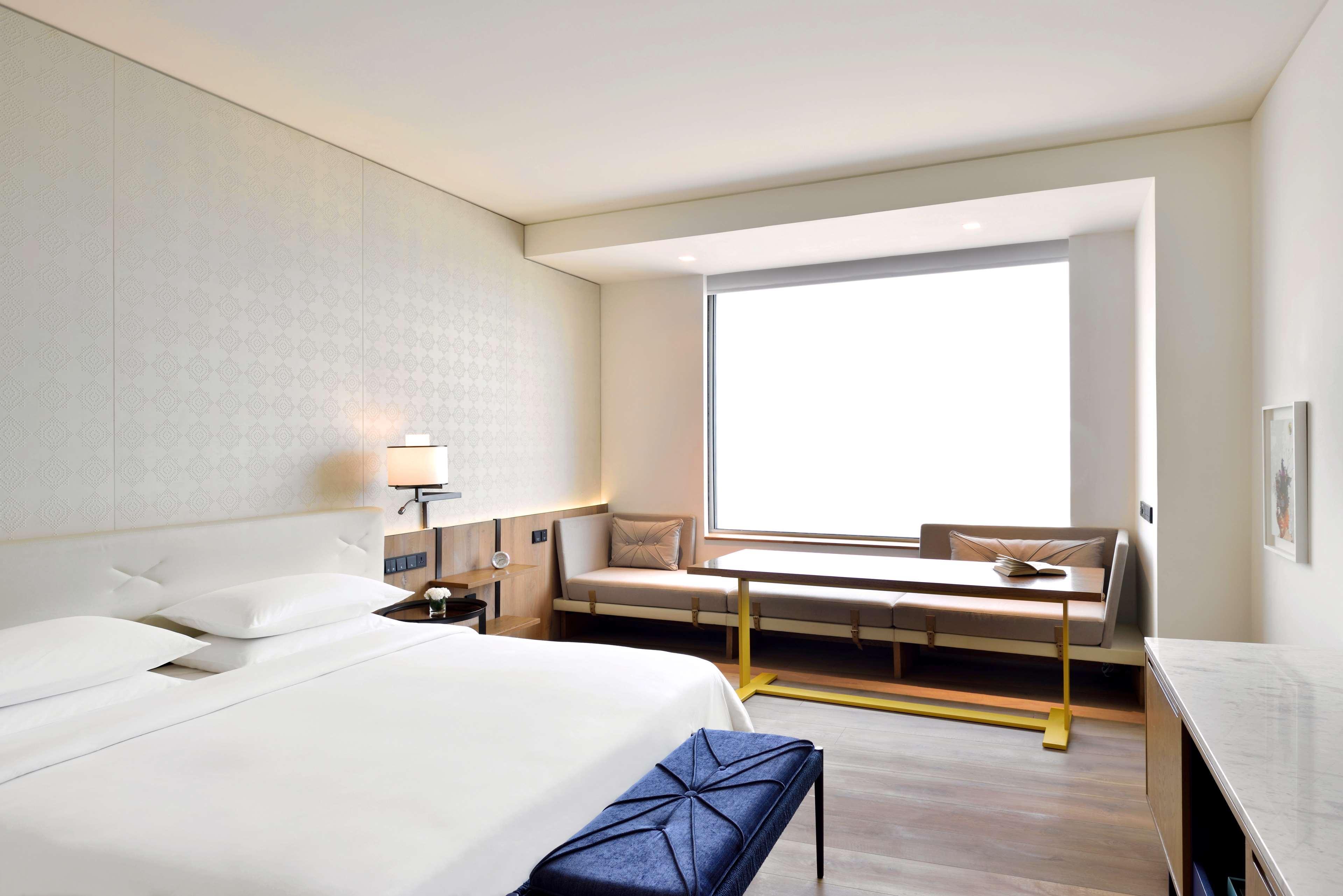 Hotel Andaz Delhi, By Hyatt